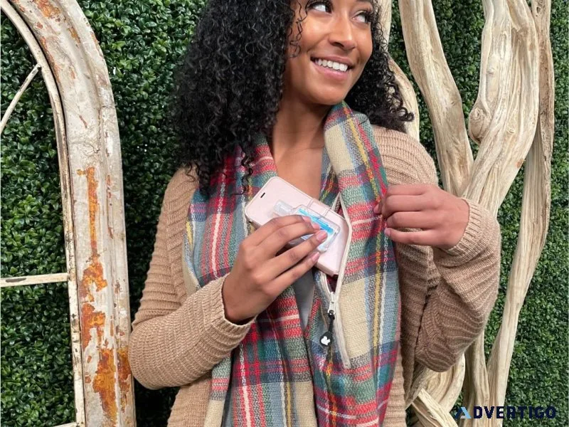 functional scarf with pocket