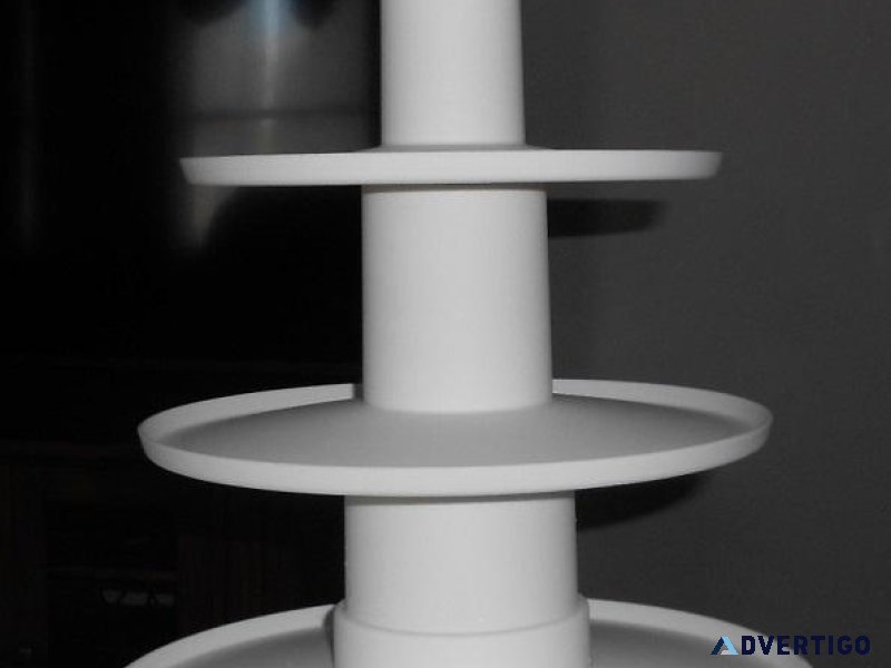 Cake or 4 Tier Dessert Tower Like new
