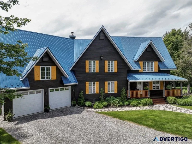 Superb prestigious house on intimate land in Beauce