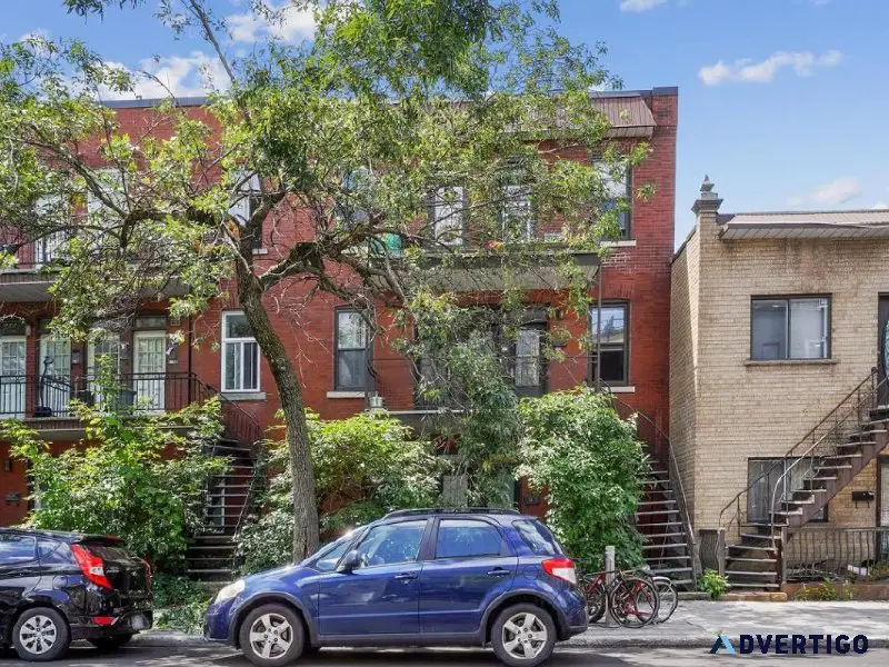 6plex with 6 x 3 12 in the heart of Little Italy in Montreal