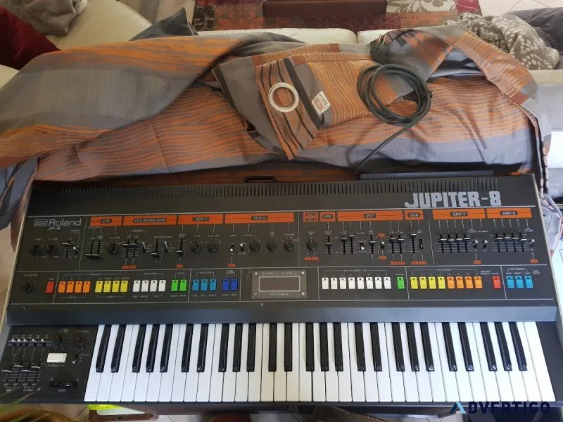 Roland Jupiter 8