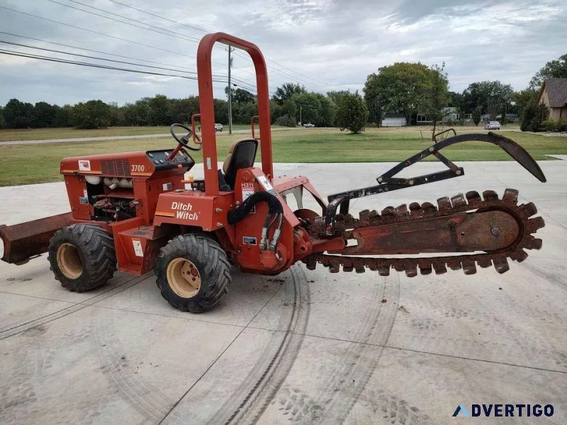 1998 Ditch Witch 3700 Trencher For Sale in Coweta Oklahoma 74429