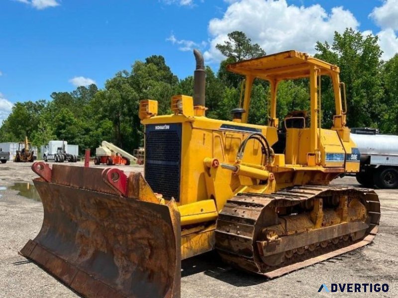 1993 KOMATSU d58e
