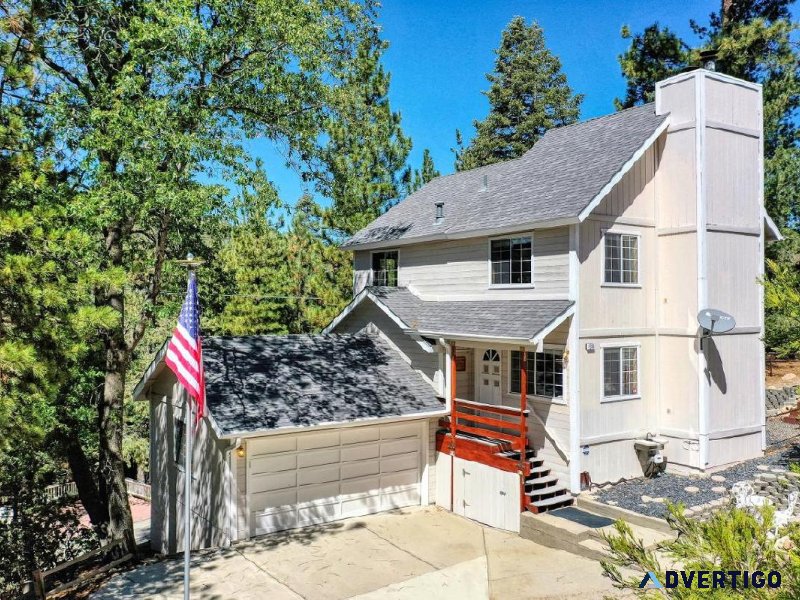 HUGE REDUCTION - Turnkey Lake Arrowhead Home
