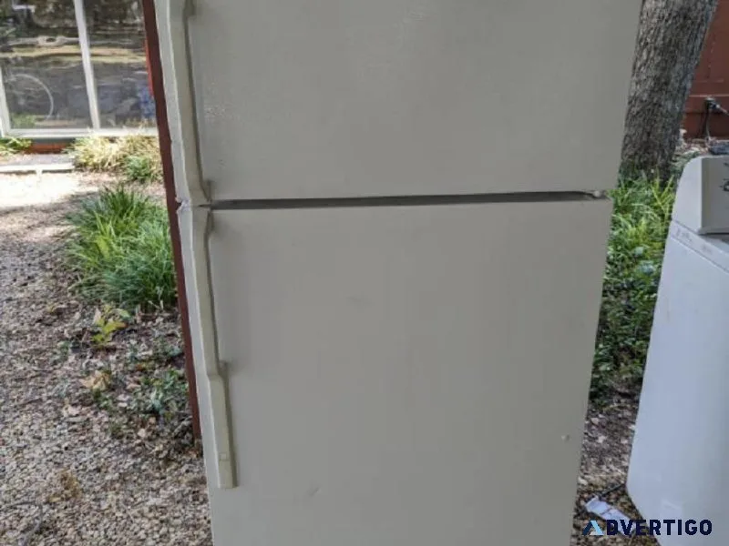 Hot Point Refrigerator