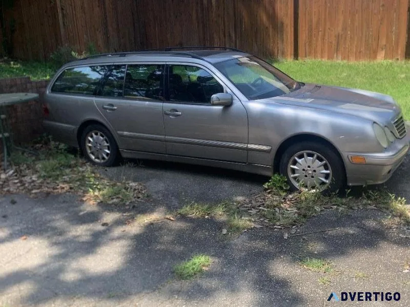 2005 Mercedes 320E