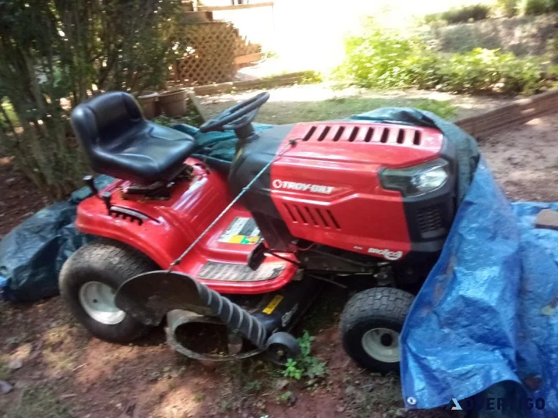 Troy Bilt Riding Mower Model 1942