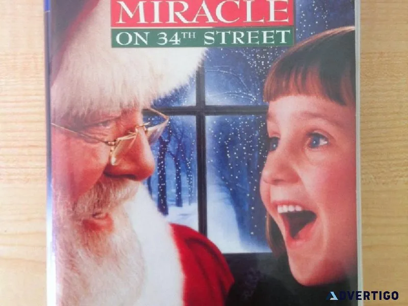 VHS &quotMiracle on 34th Street&quot Christmas Classic Movie