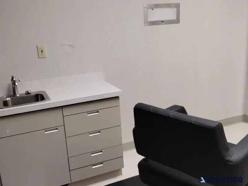 SALON SUITE 5706 TURNEY RD (216-356-6465)