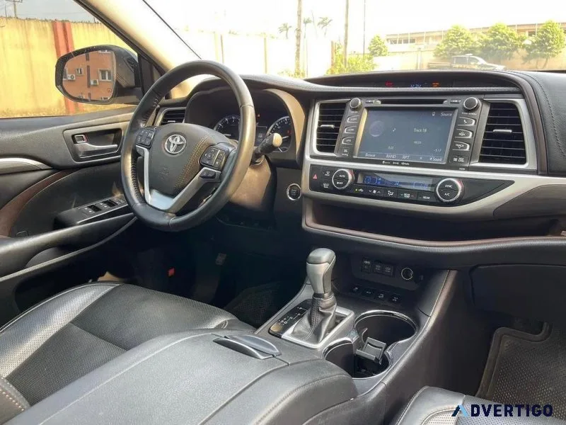 Cheap toyota Navigator