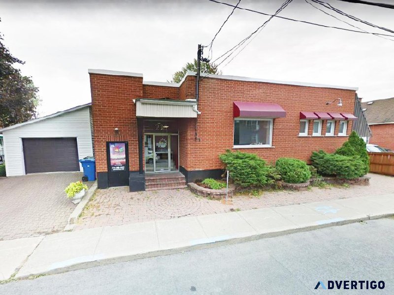 Commercial spaceoffice and warehouse for rent - La Prairie