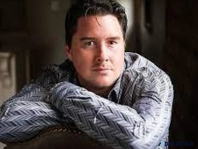 Country Singer Gulf Coast