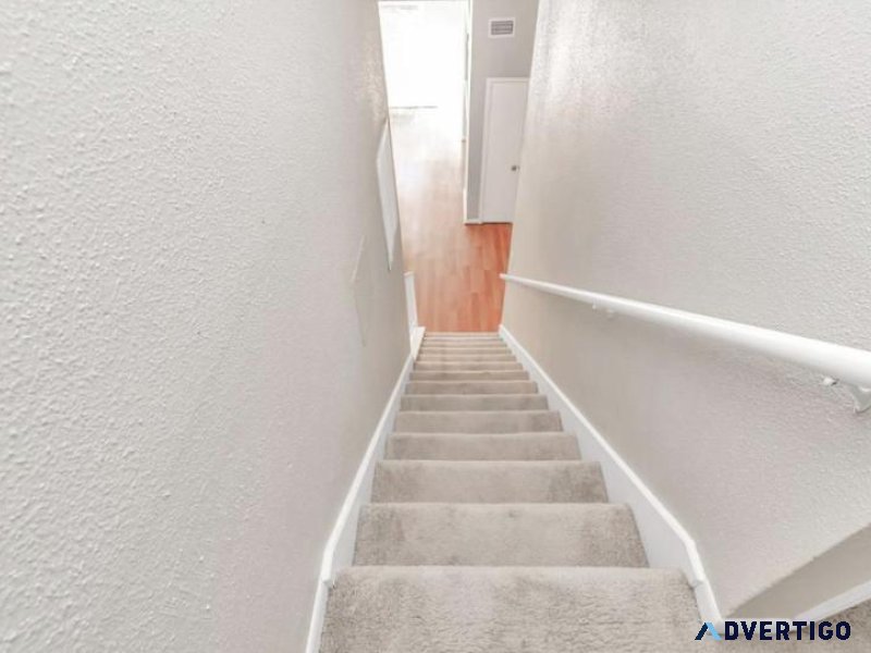 3beds two baths