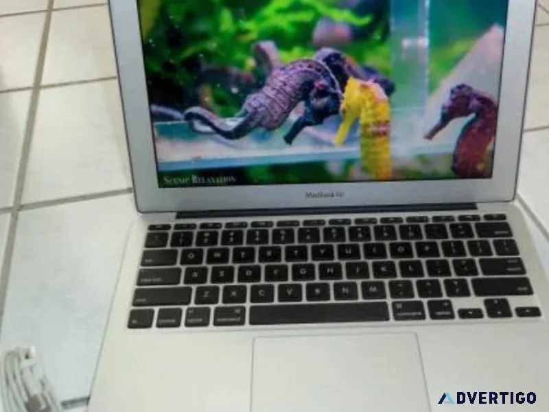 VENTURA Macbook Air 11&quot Laptop i5 1.6Ghz 4GB 128G SSD 175.00