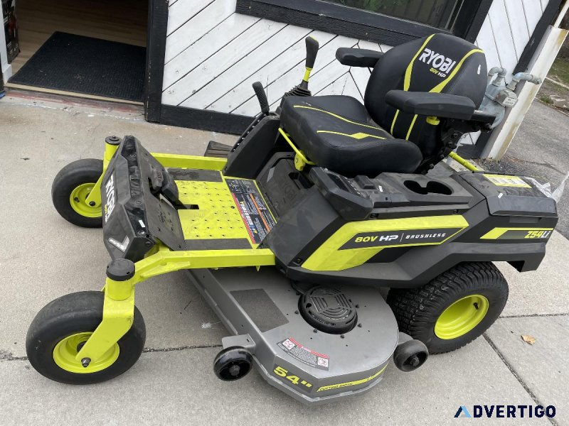 Riding Mower Ryobi 80 Horse Power 54 inches