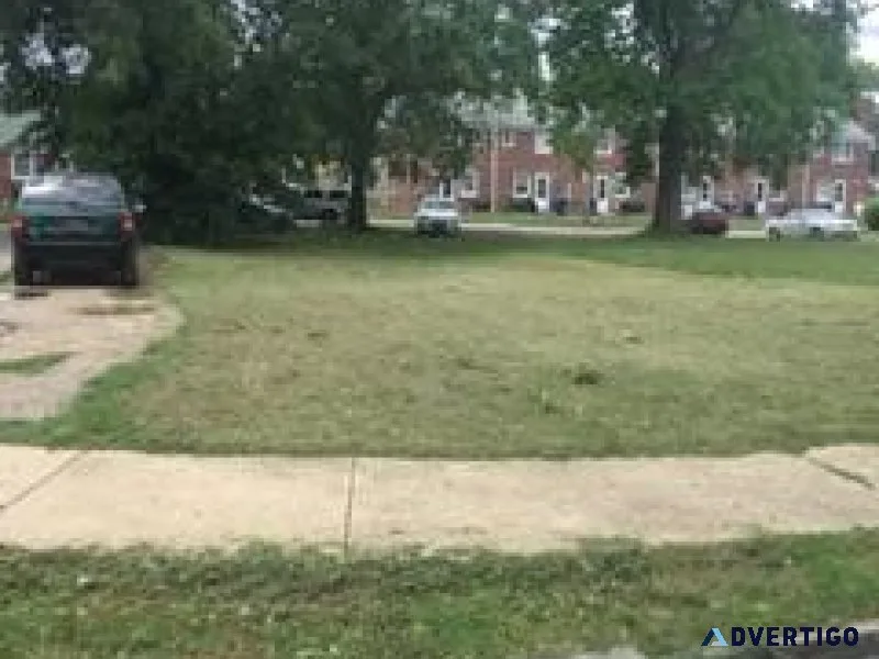 3 VACANT lots being sold AS IS.