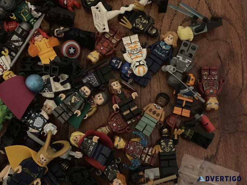 135 Lego Minifigures (Star WarsMarvelCity Cmf)