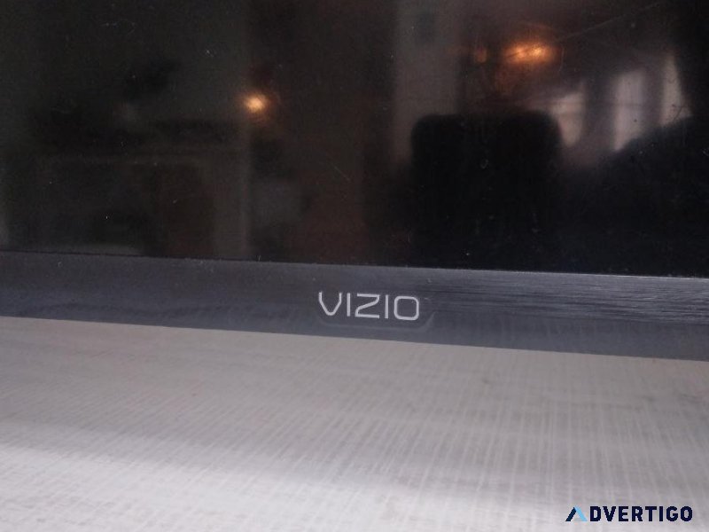 Vizio 52 inch Smart TV HD 1080p