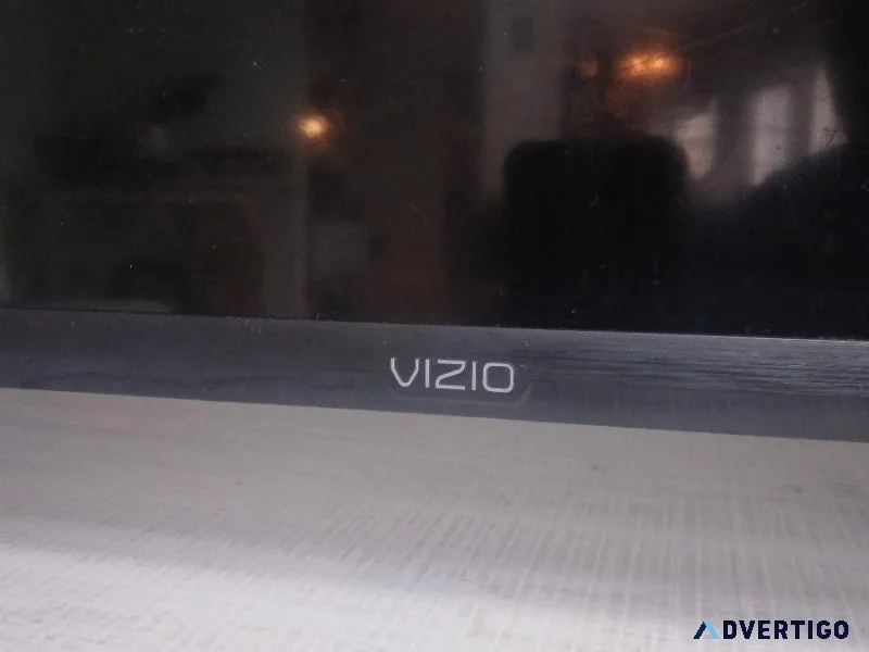 Vizio 52 inch Smart TV HD 1080p