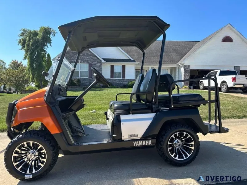 2019 Yamaha gas fuel injected UMAX Golf Cart - 2000