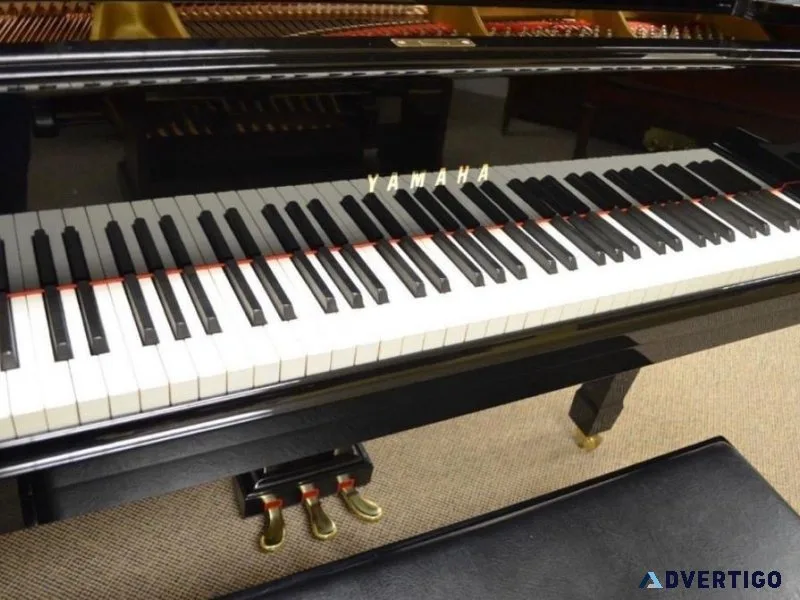 BABY GRAND PIANO