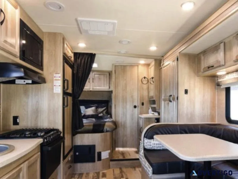 RV RENTAL