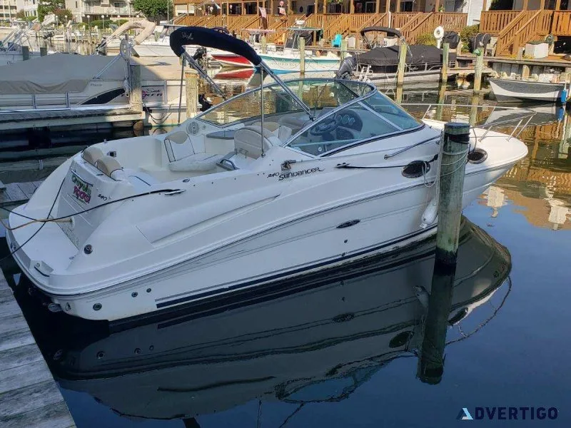 24 Ft Sea Ray 240 Sundancer with Trailer