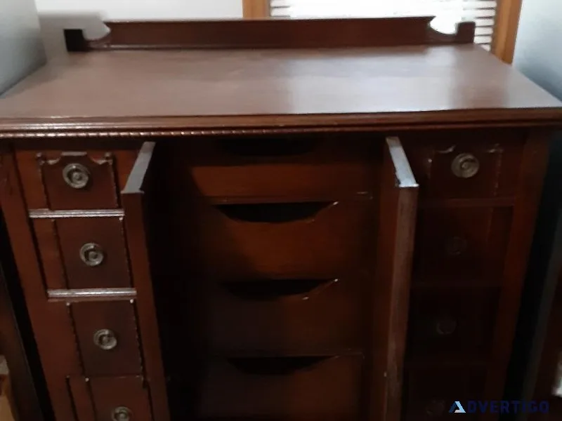 Americana Dresser