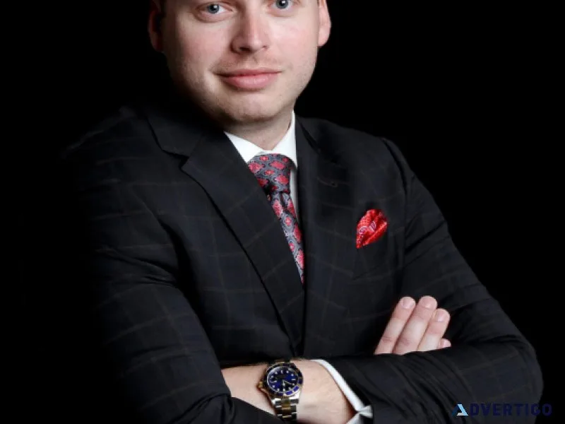 Real Estate Lawyer