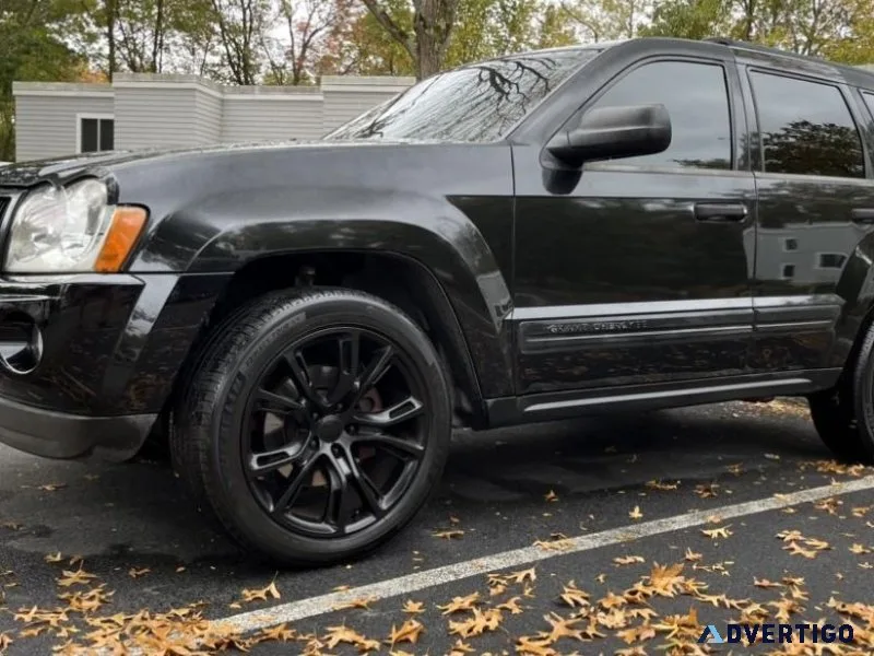 2005 Grand Cherokee NEW ENGINE 15000 mi