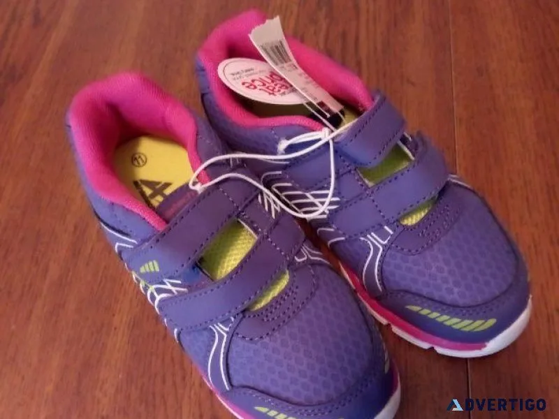 Girl s NEW Multi-Colored Sneakers Size 12