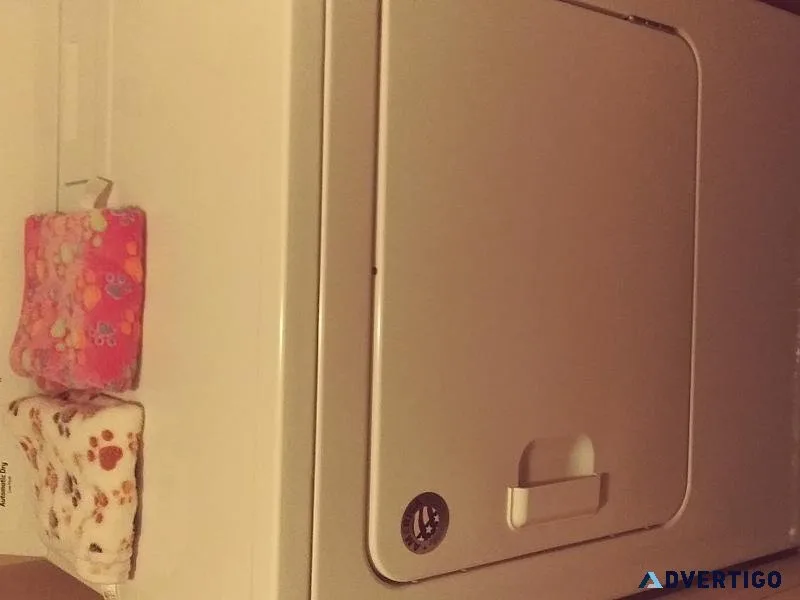 Washer and dryer set