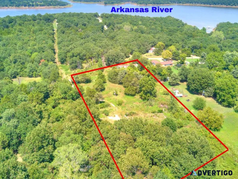 3.9 Acres of Quiet Unrestricted Land Minutes from Marina