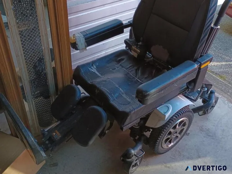 Two Electric Scooter s