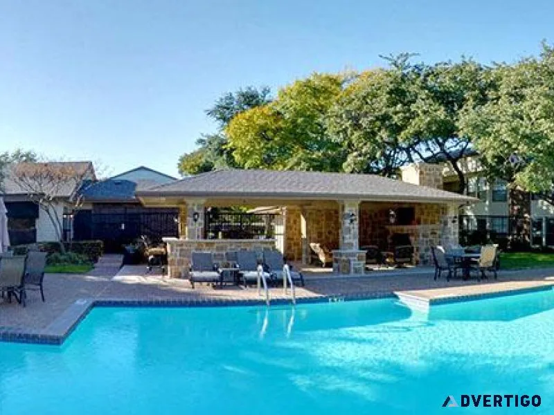 Addison 111460 701 sq ft wPool Business center