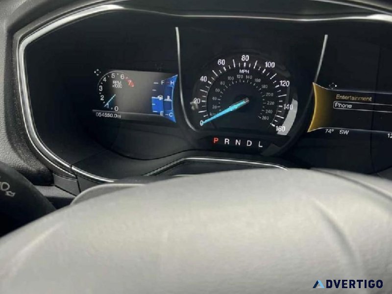 2017 Ford Fusion. SE Sedan 4D