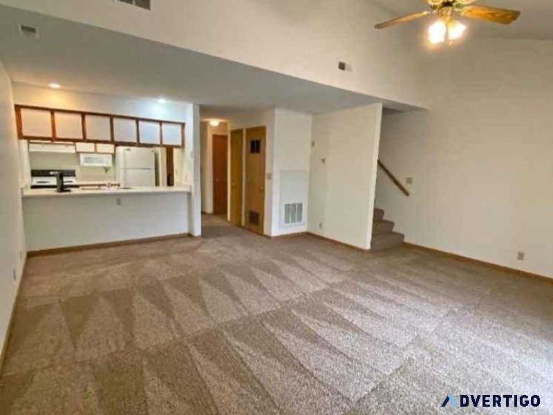 2 bedroom 1 bath homeDetached garage large fence