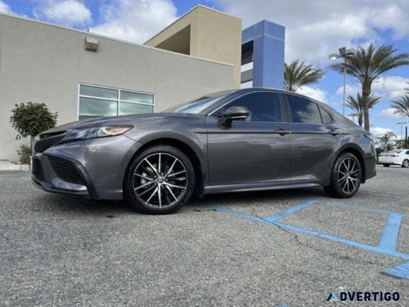 2022 Toyota Camry SE
