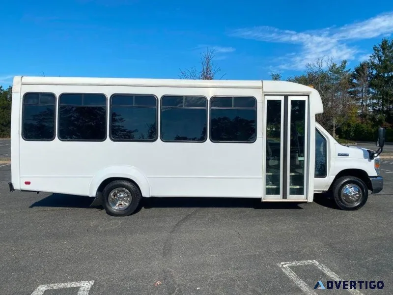 2012 Ford E450 25 Passenger Shuttle Bus For Sale (A5301)