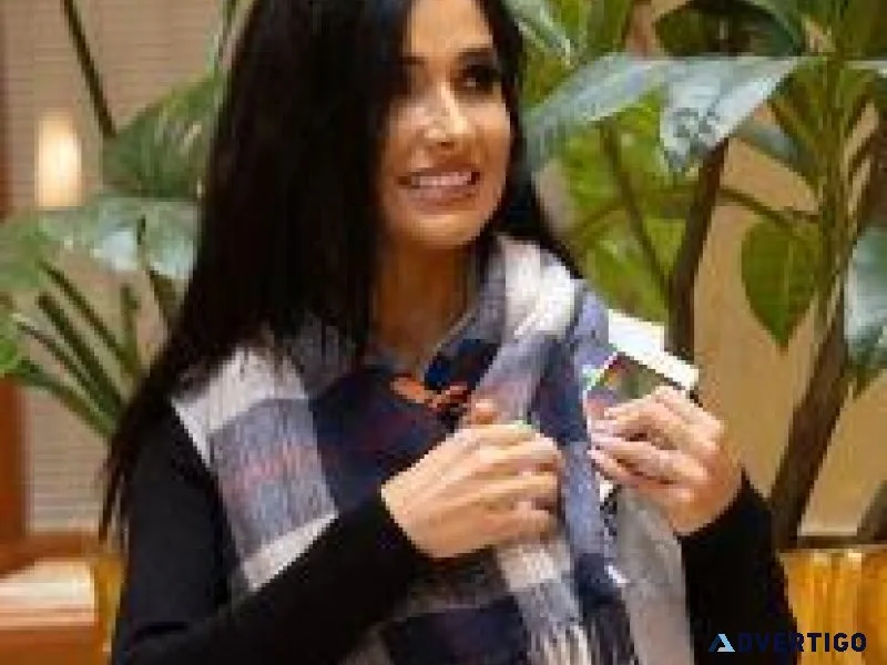 Stay Cozy and Organized with Our Scarf with Pockets - 40% Off