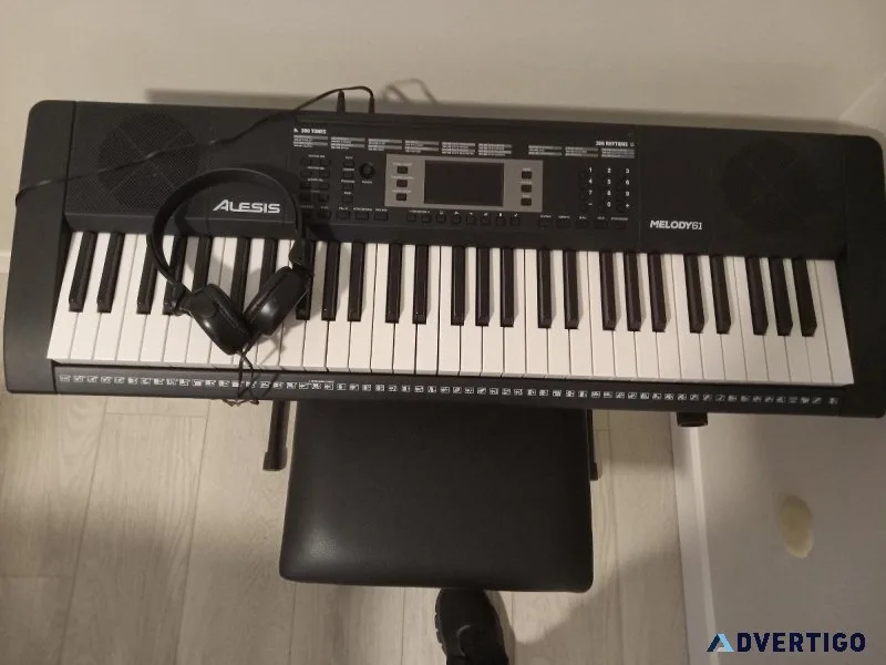 Alesis Melody61 keyboard with headphones