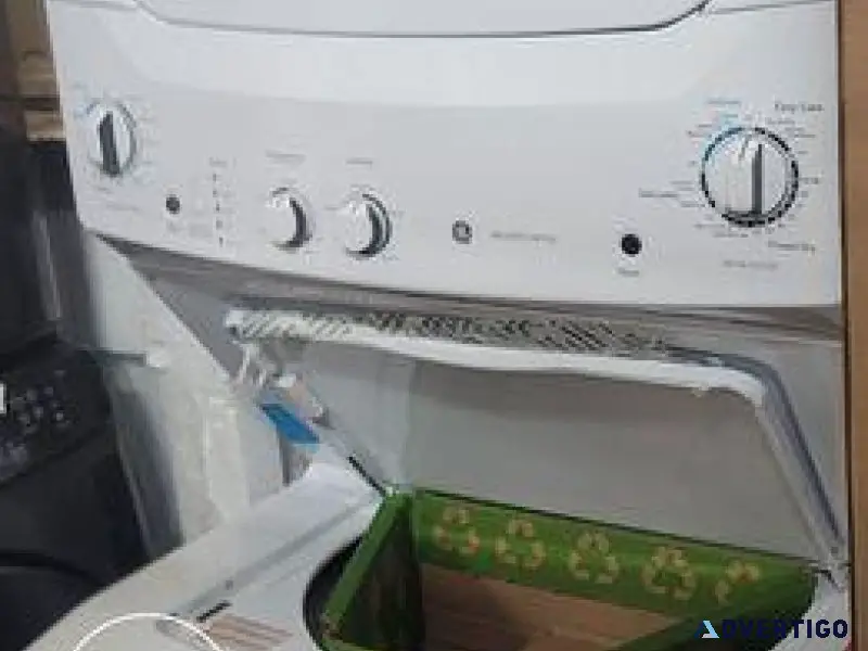 GE 27" WASHER and DRYER LAUNDRY CENTER