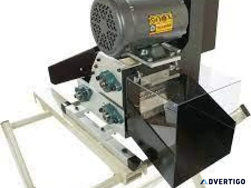 Trimpro Bucker With Stand