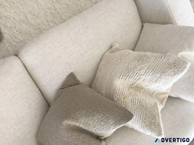 Sectional couch with ottoman