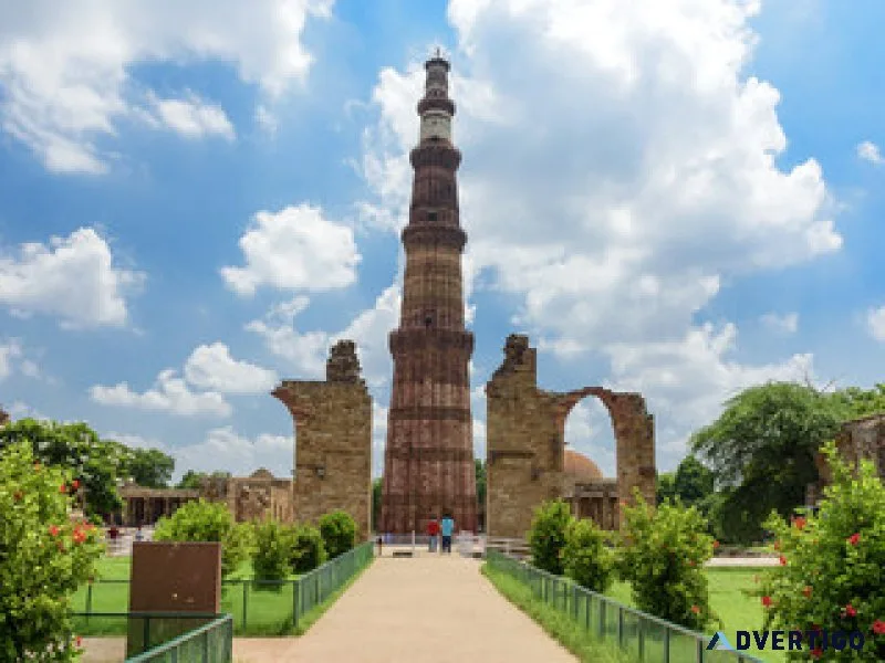 Qutub minar in delhi