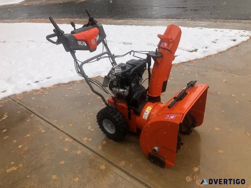 Snowblower Husqvarna Model ST 224