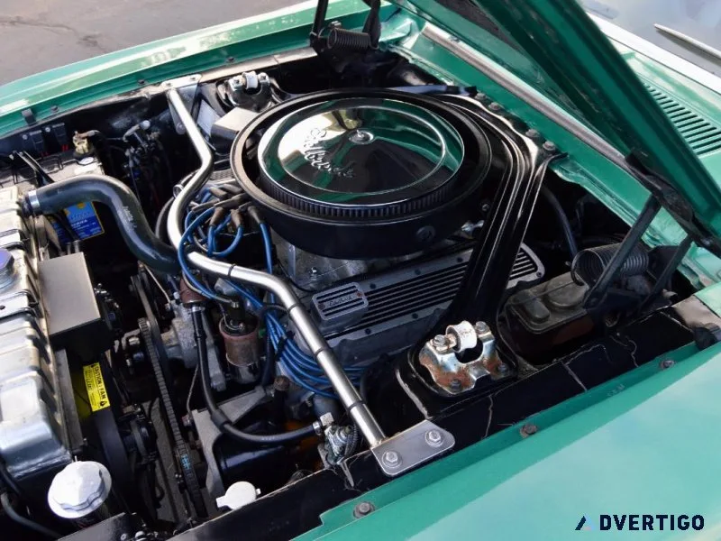 Distress sale lovely ford mustang very good condition.