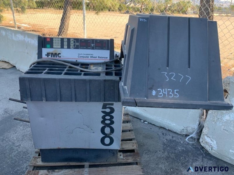 FMC 58001 SELF-CALIBRATING COMPUTER WHEEL BALANCER 3435