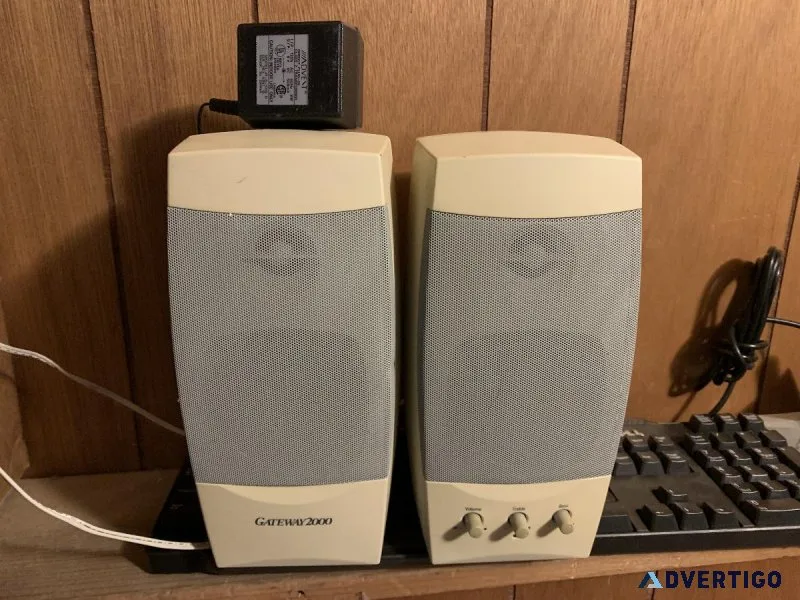 Gateway Powered Speakers