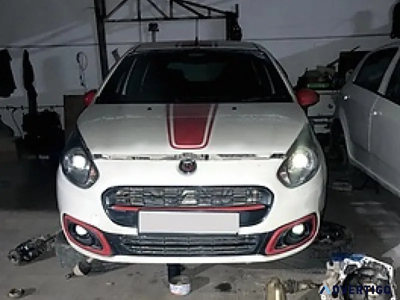 Car body repair near me- sprinters performance